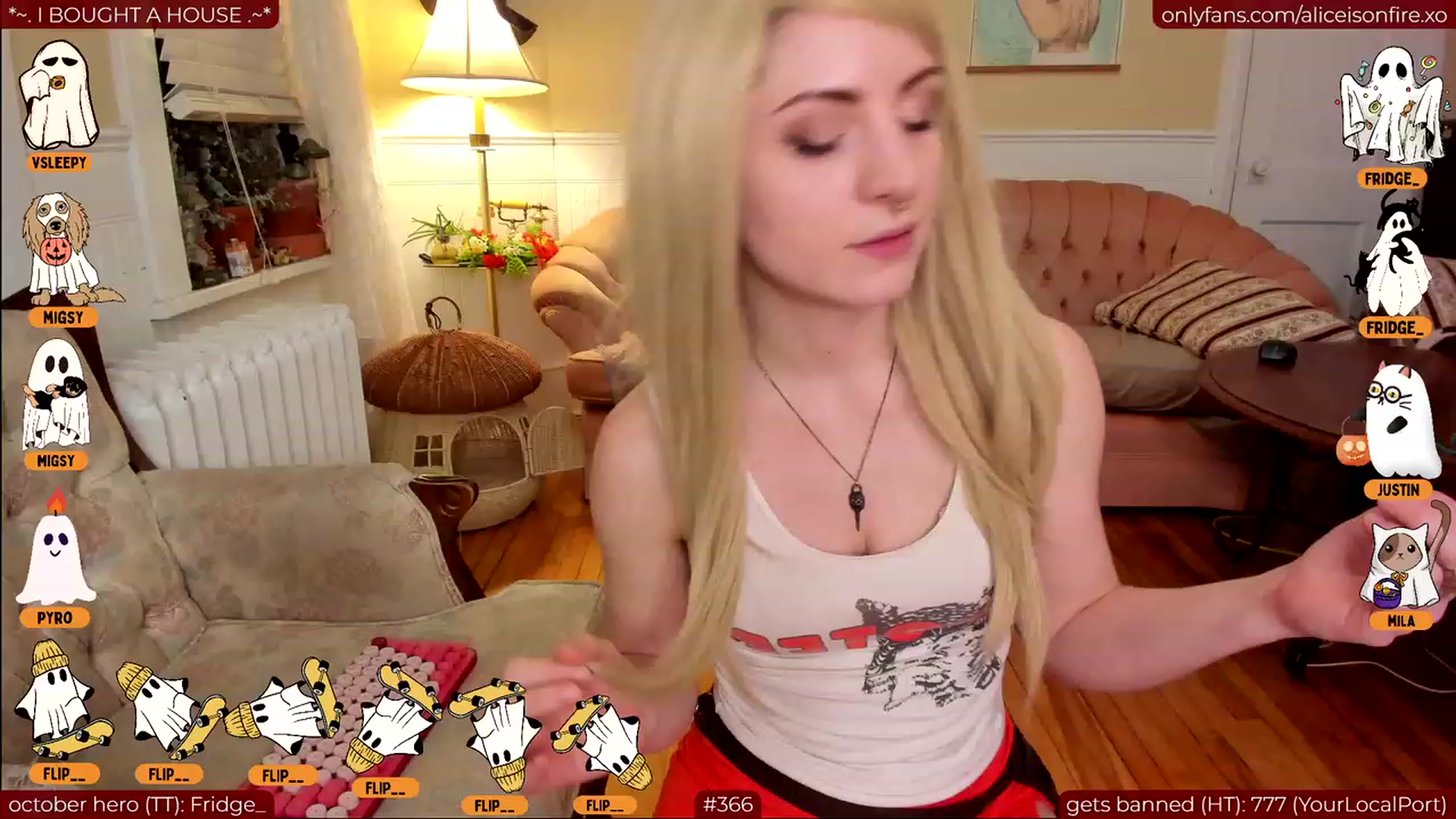 Gallery image thumbnail from aliceisonfire's myfreecams stream on, 10/16/2023, 07:31 image 12 of 20