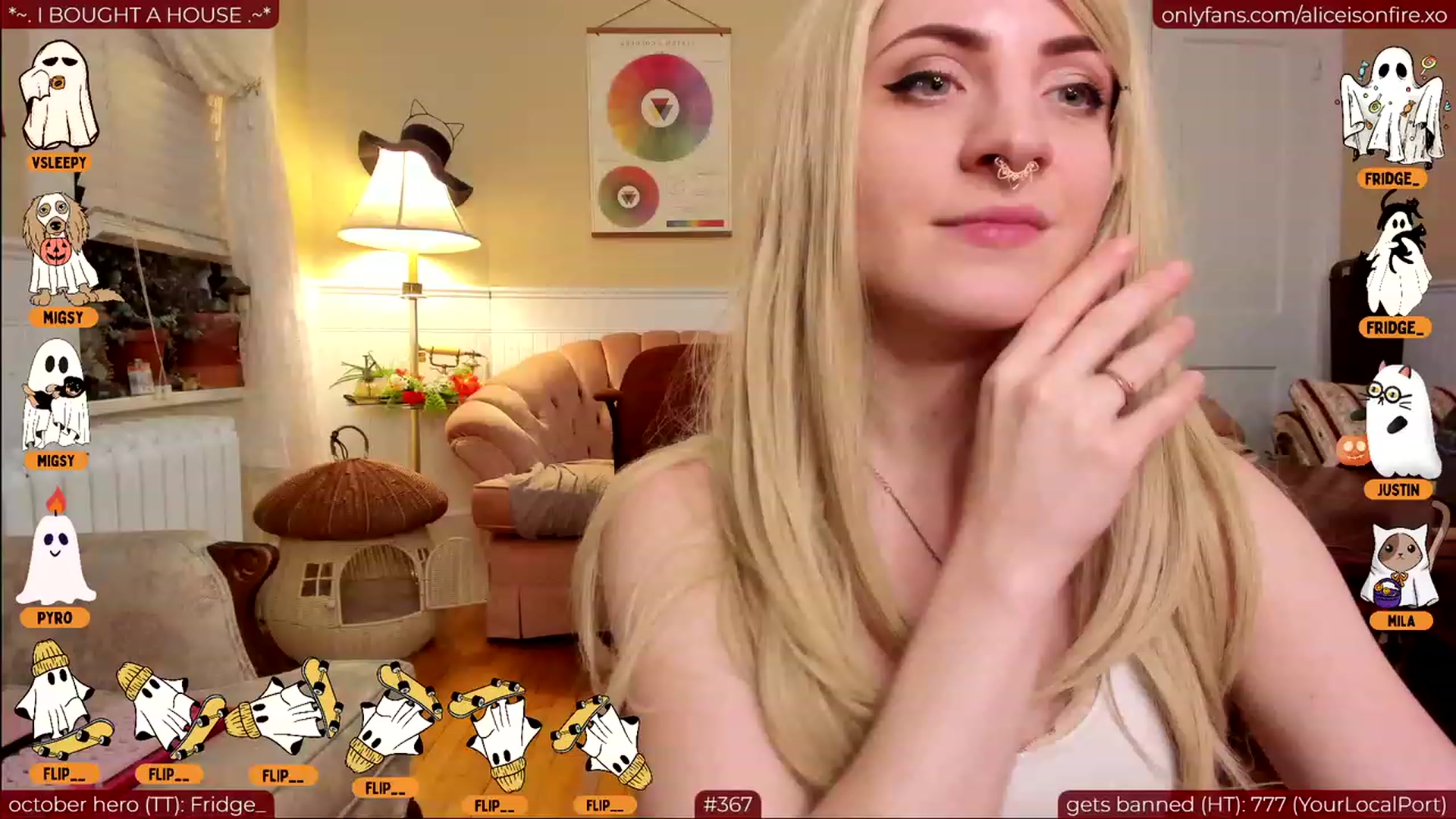 Gallery image thumbnail from aliceisonfire's myfreecams stream on, 10/16/2023, 07:31 image 14 of 20
