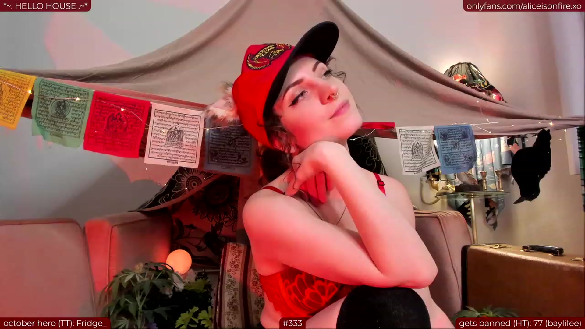 Gallery image thumbnail from aliceisonfire's myfreecams stream on, 10/26/2023, 07:13 image 11 of 20