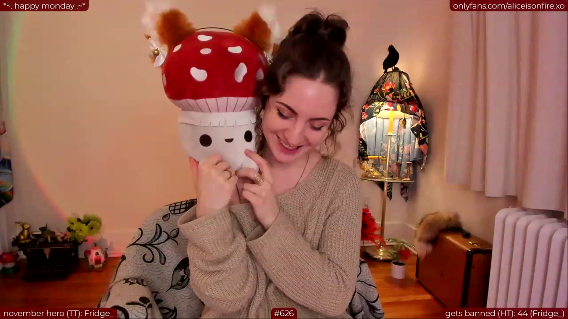 Gallery image thumbnail from aliceisonfire's myfreecams stream on, 11/07/2023, 05:08 image 10 of 20