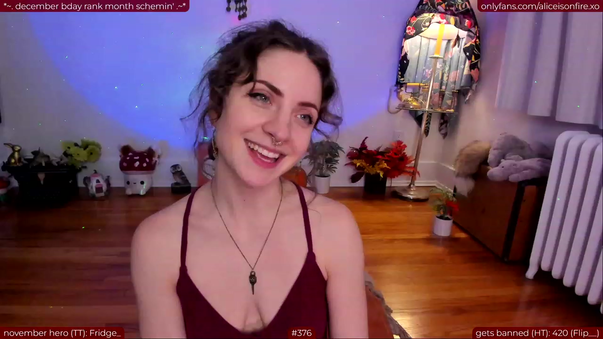 Gallery image thumbnail from aliceisonfire's myfreecams stream on, 11/09/2023, 10:22 image 8 of 20
