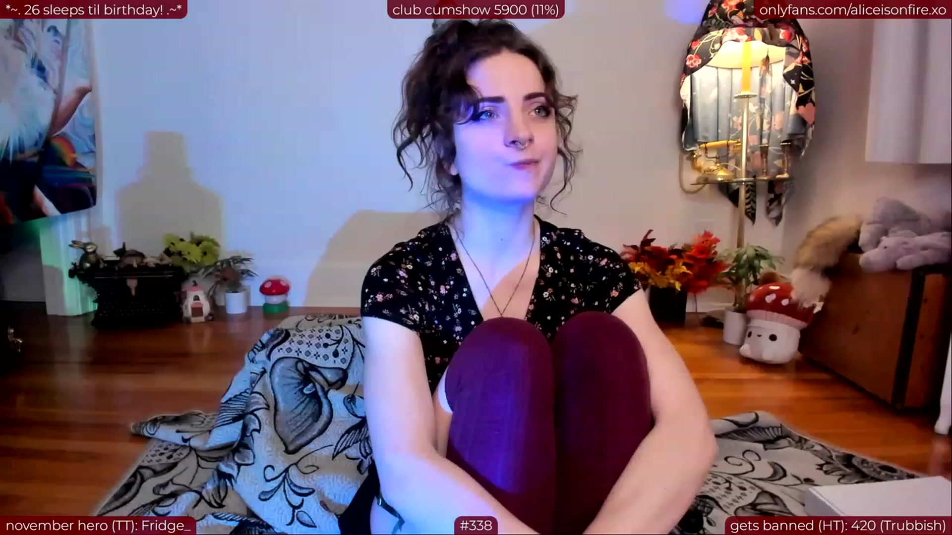 Gallery image thumbnail from aliceisonfire's myfreecams stream on, 11/11/2023, 09:16 image 4 of 20