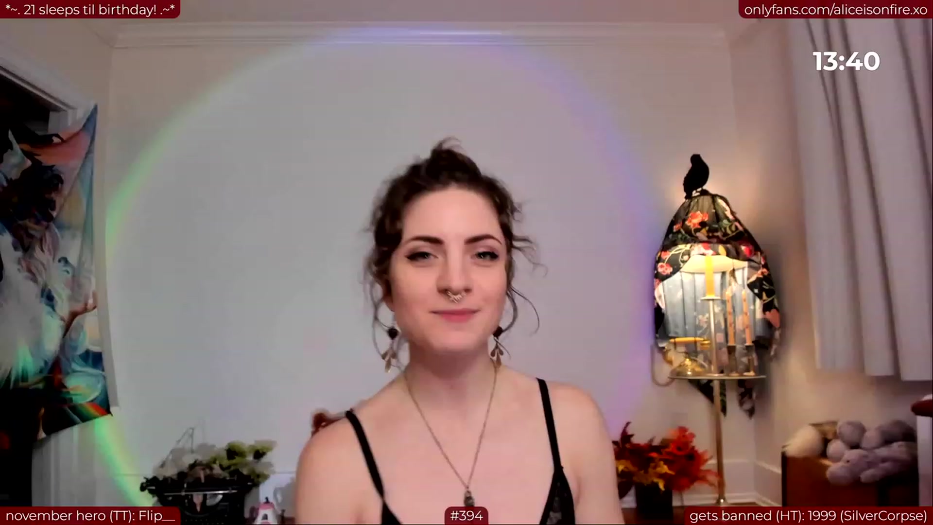 Gallery image thumbnail from aliceisonfire's myfreecams stream on, 11/17/2023, 06:33 image 3 of 20