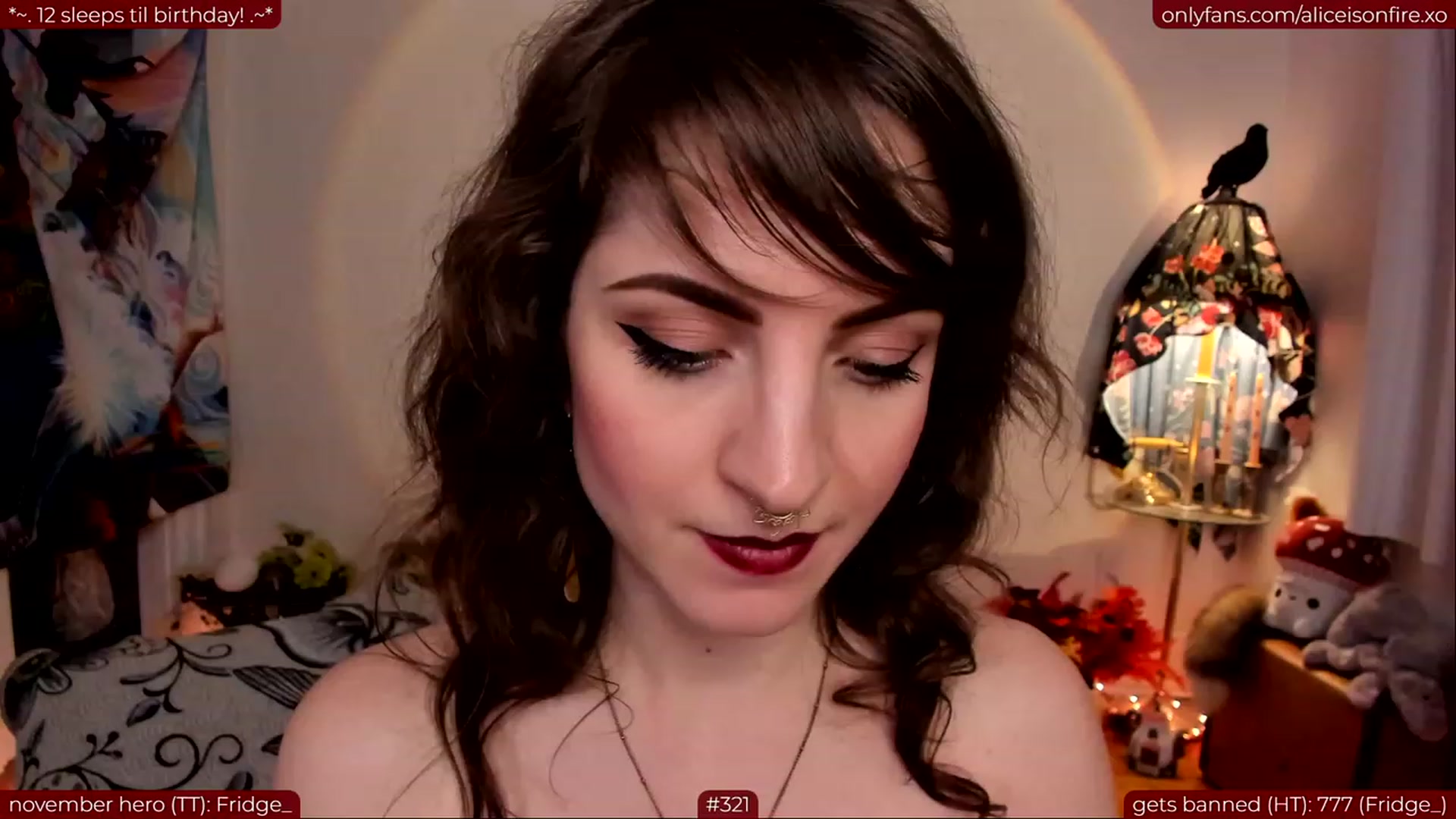 Gallery image thumbnail from aliceisonfire's myfreecams stream on, 11/25/2023, 08:01 image 13 of 20