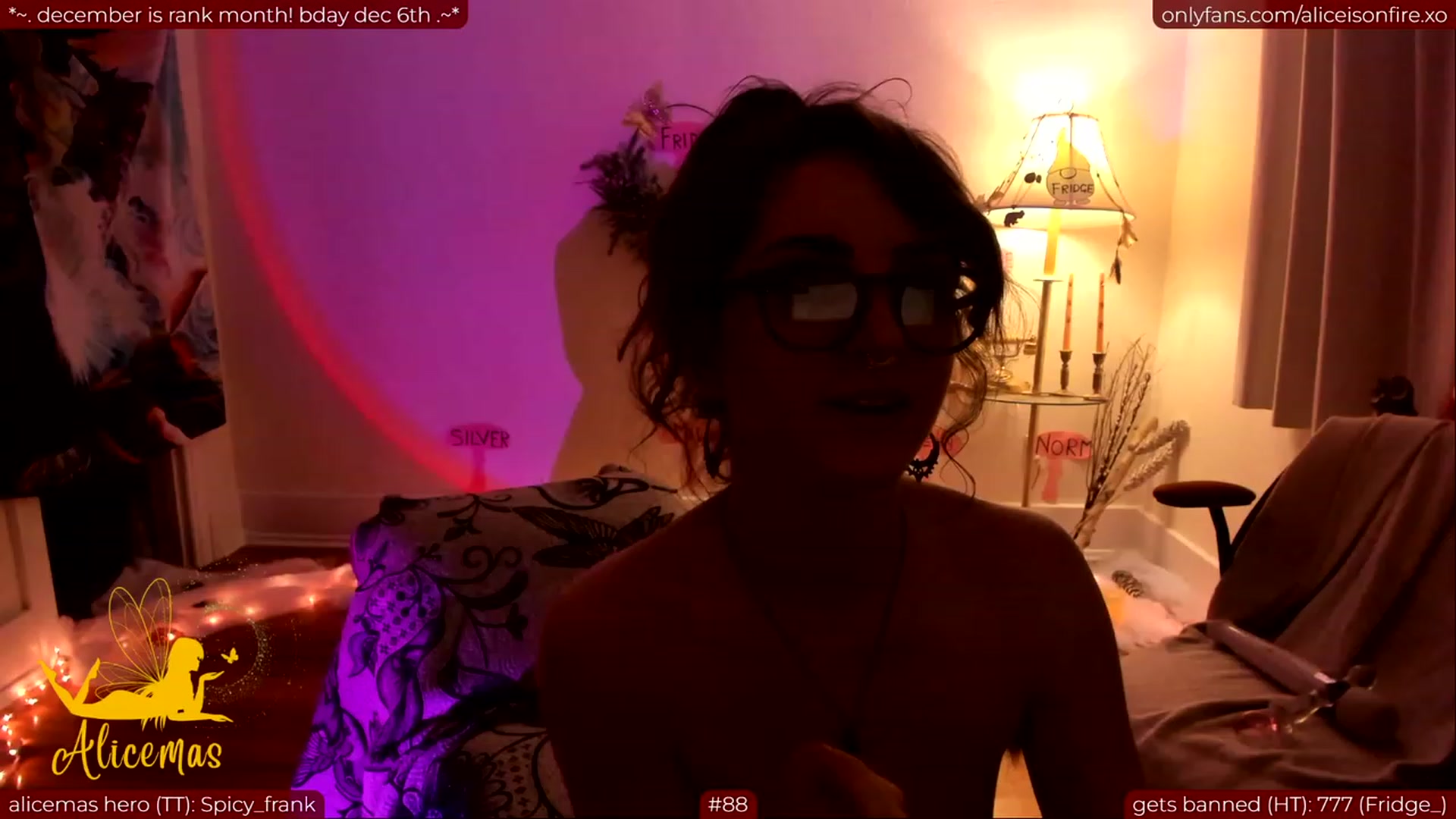 Gallery image thumbnail from aliceisonfire's myfreecams stream on, 12/02/2023, 13:37 image 19 of 20