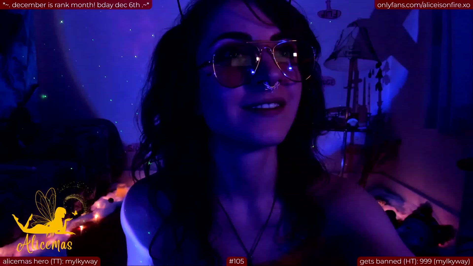 Gallery image thumbnail from aliceisonfire's myfreecams stream on, 12/03/2023, 10:31 image 10 of 20