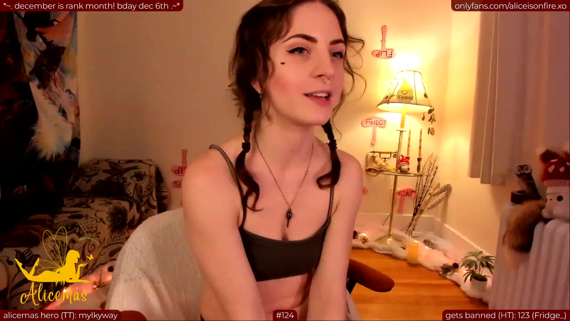 Gallery image thumbnail from aliceisonfire's myfreecams stream on, 12/04/2023, 08:43 image 14 of 20