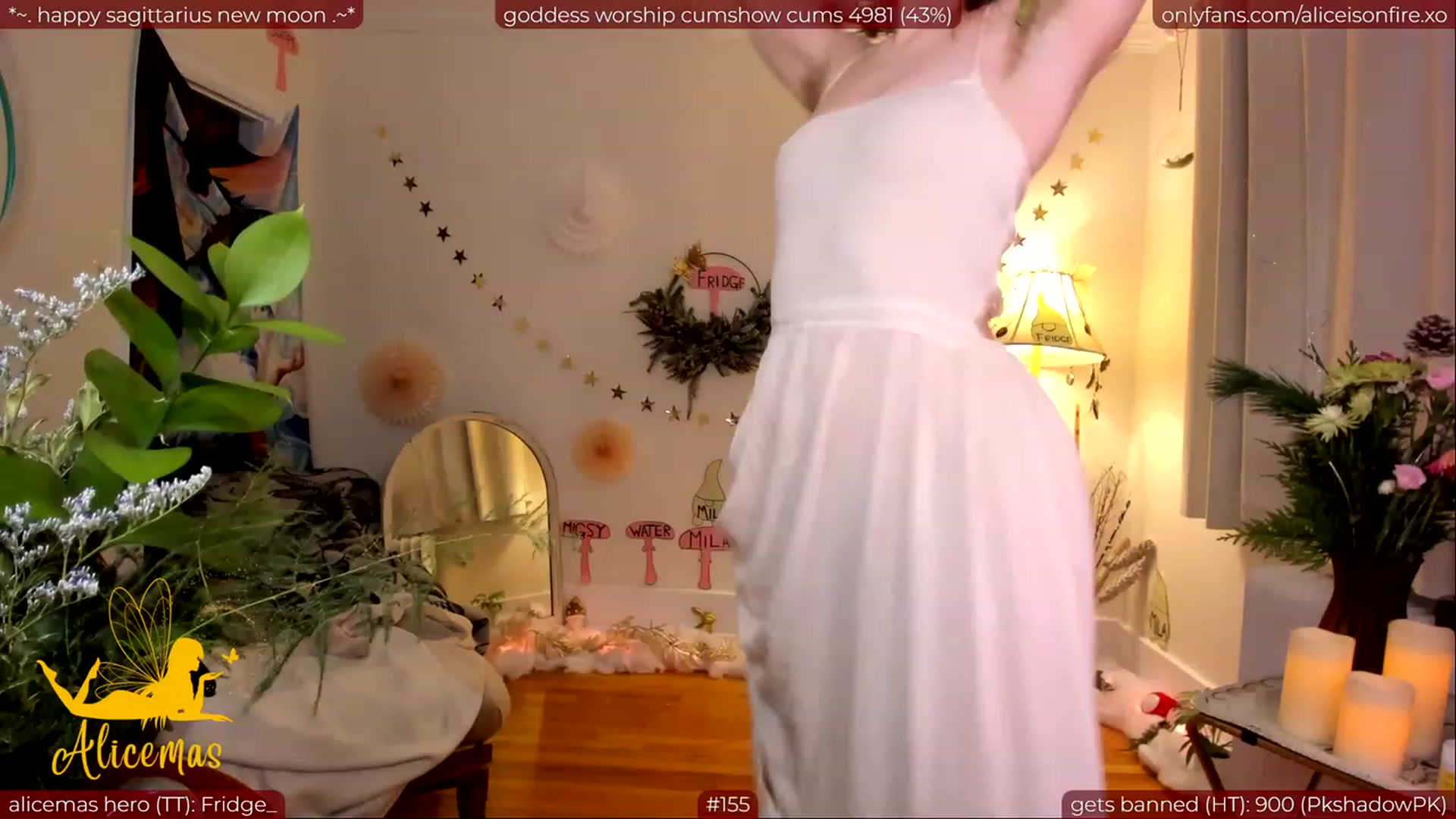 Gallery image thumbnail from aliceisonfire's myfreecams stream on, 12/13/2023, 08:36 image 12 of 20