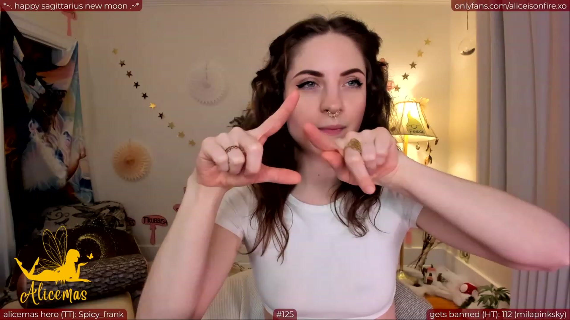 Gallery image thumbnail from aliceisonfire's myfreecams stream on, 12/15/2023, 24:28 image 2 of 20