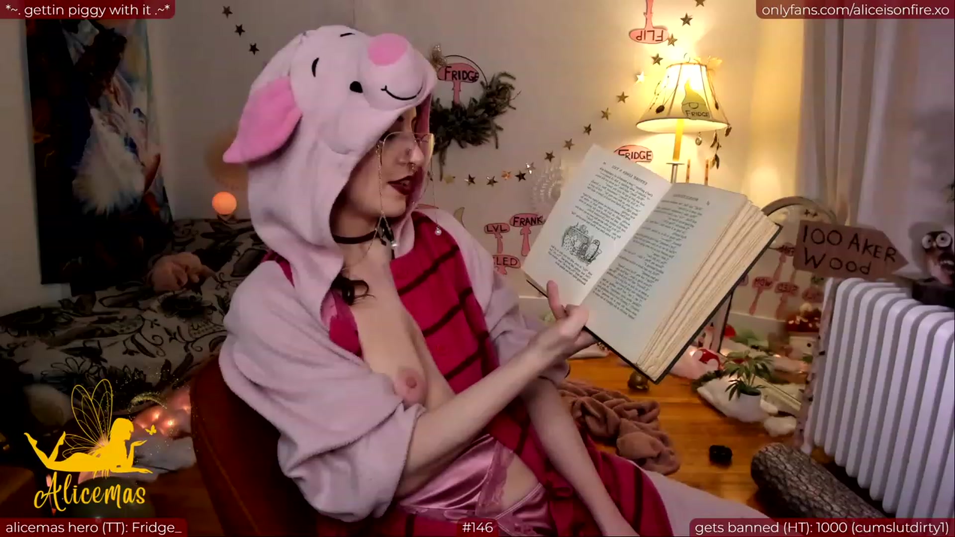 Gallery image thumbnail from aliceisonfire's myfreecams stream on, 12/16/2023, 12:12 image 1 of 20