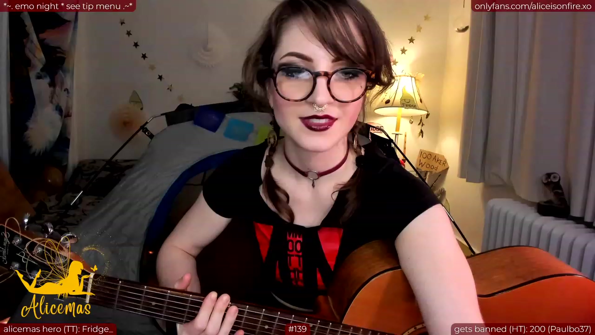 Gallery image thumbnail from aliceisonfire's myfreecams stream on, 12/21/2023, 05:16 image 11 of 20