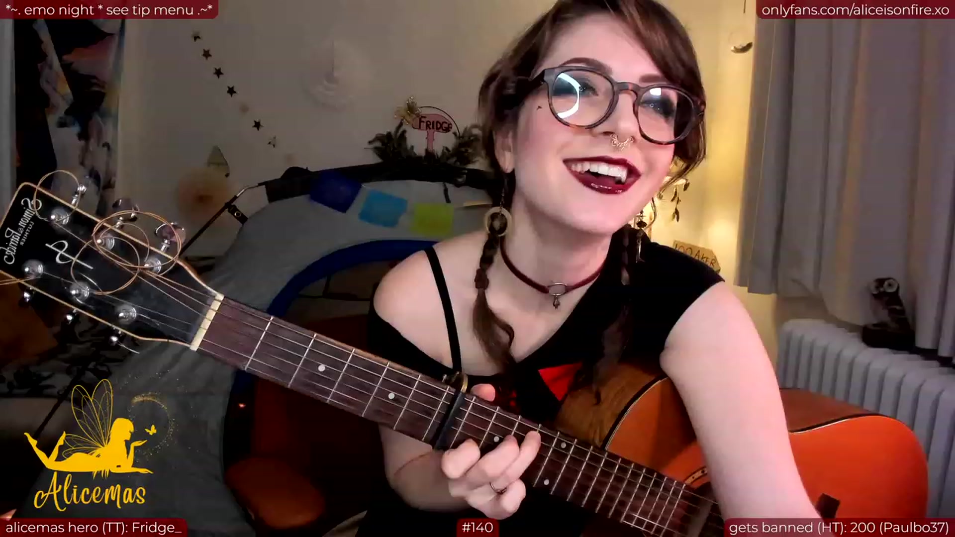 Gallery image thumbnail from aliceisonfire's myfreecams stream on, 12/21/2023, 05:16 image 17 of 20