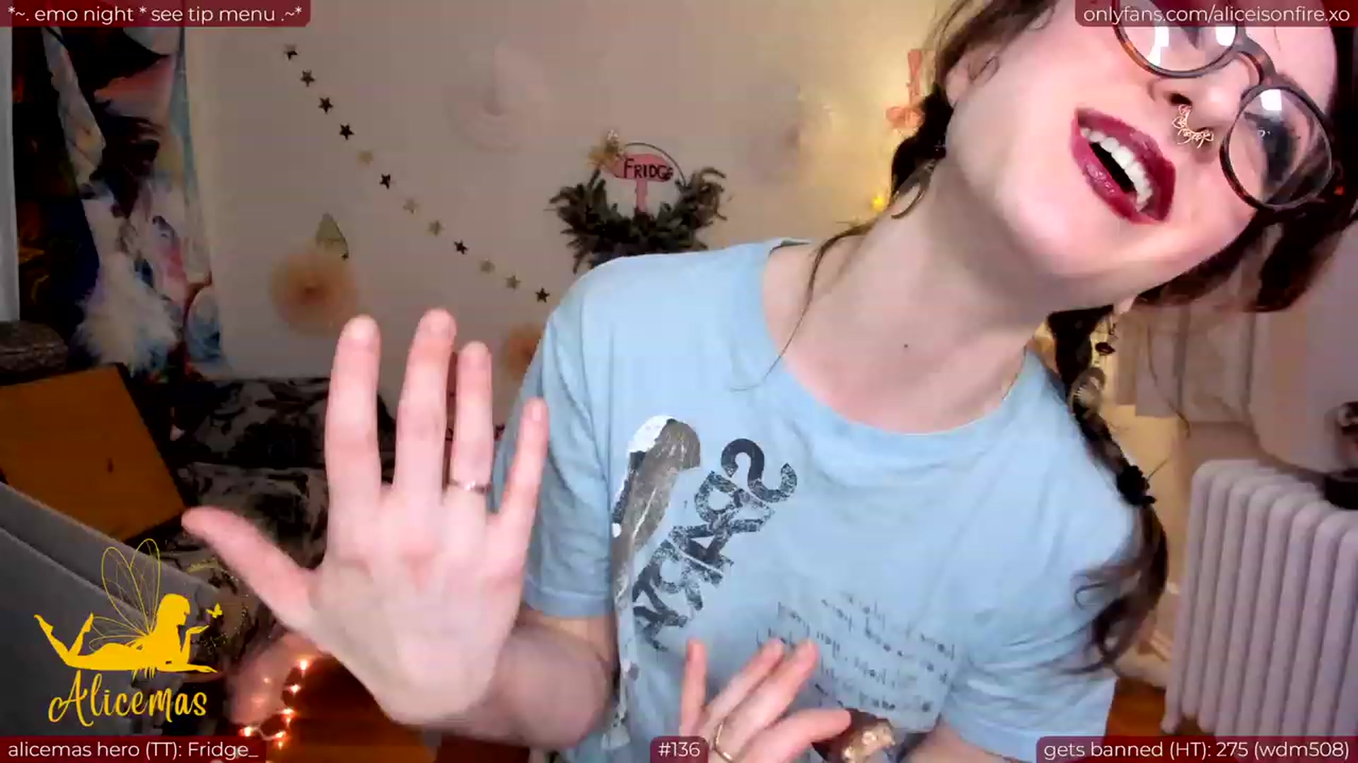 Gallery image thumbnail from aliceisonfire's myfreecams stream on, 12/21/2023, 09:07 image 7 of 20