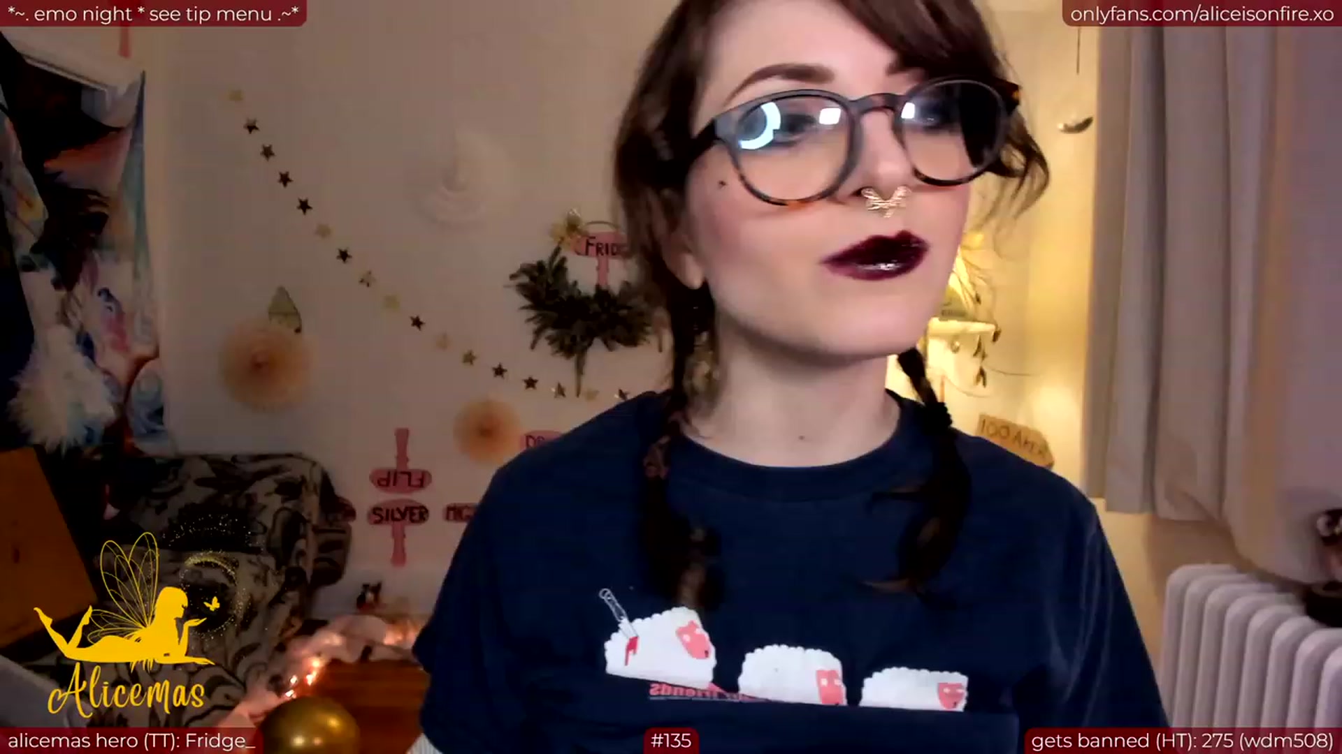 Gallery image thumbnail from aliceisonfire's myfreecams stream on, 12/21/2023, 09:07 image 15 of 20