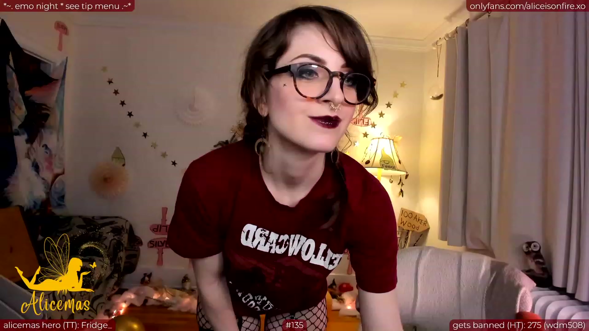 Gallery image thumbnail from aliceisonfire's myfreecams stream on, 12/21/2023, 09:07 image 16 of 20