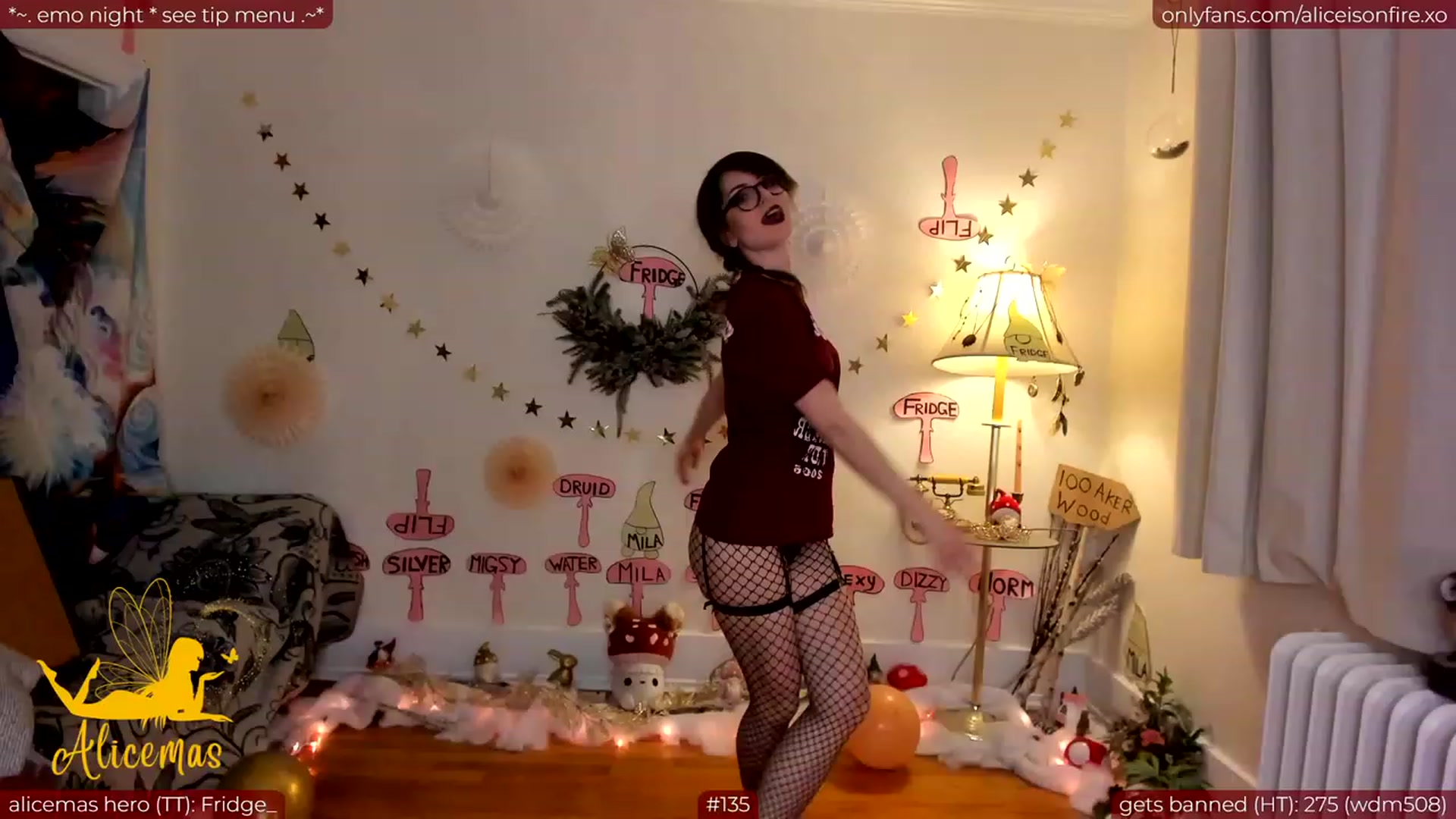 Gallery image thumbnail from aliceisonfire's myfreecams stream on, 12/21/2023, 09:07 image 19 of 20