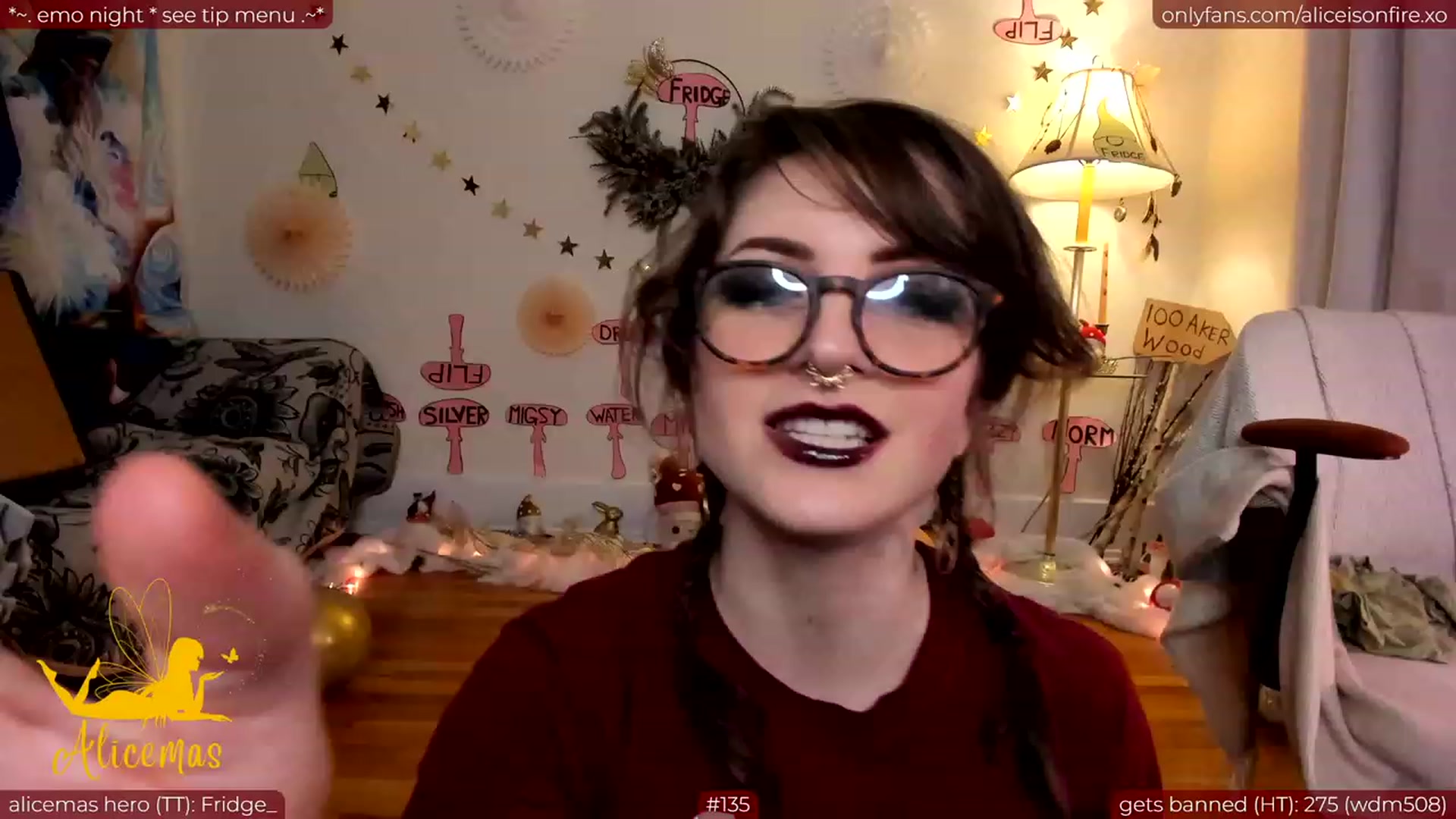 Gallery image thumbnail from aliceisonfire's myfreecams stream on, 12/21/2023, 09:07 image 17 of 20
