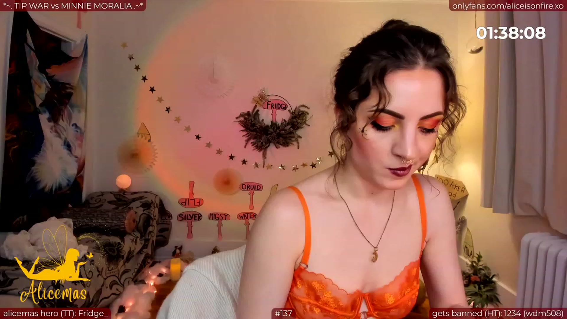Gallery image thumbnail from aliceisonfire's myfreecams stream on, 12/22/2023, 05:58 image 4 of 20
