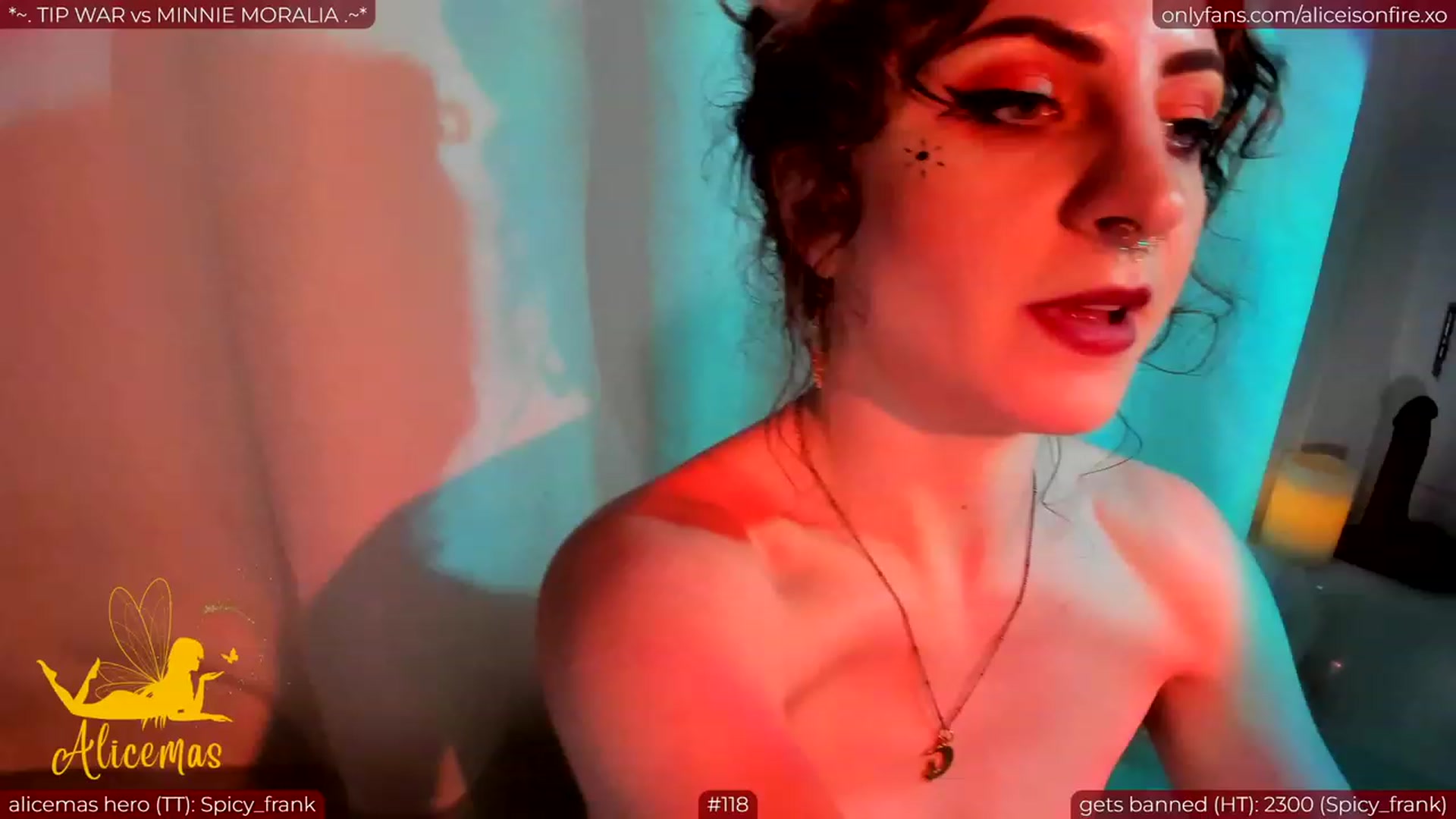 Gallery image thumbnail from aliceisonfire's myfreecams stream on, 12/22/2023, 10:37 image 6 of 20