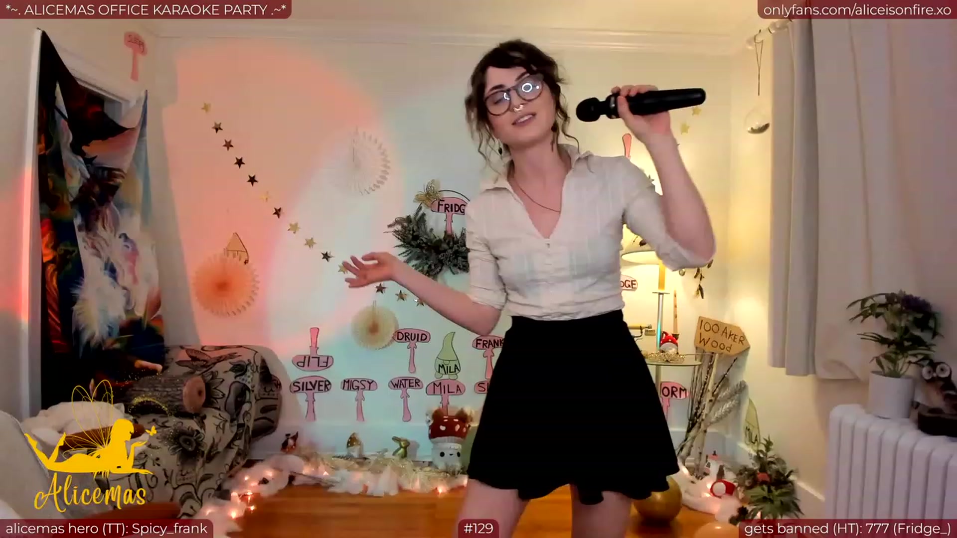 Gallery image thumbnail from aliceisonfire's myfreecams stream on, 12/23/2023, 07:27 image 1 of 20