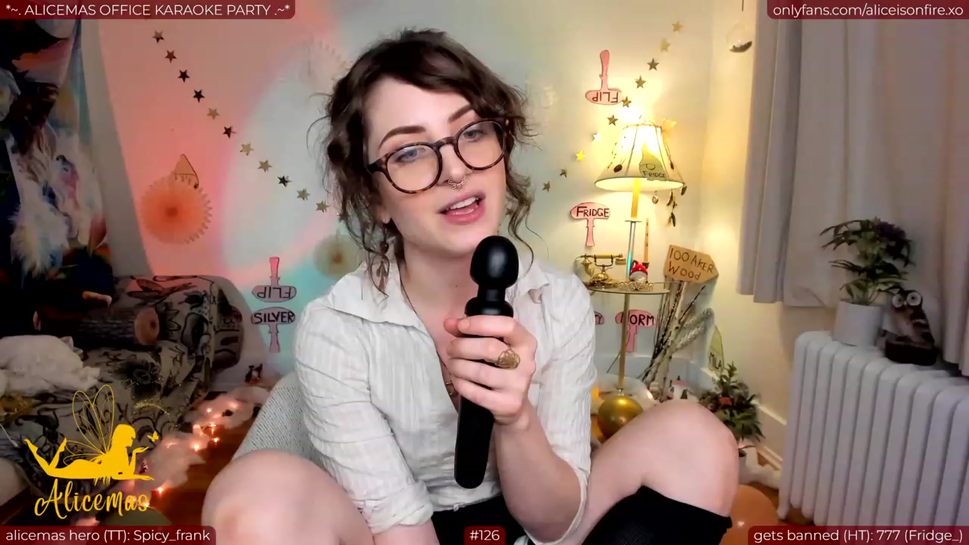 Gallery image thumbnail from aliceisonfire's myfreecams stream on, 12/23/2023, 10:48 image 6 of 20