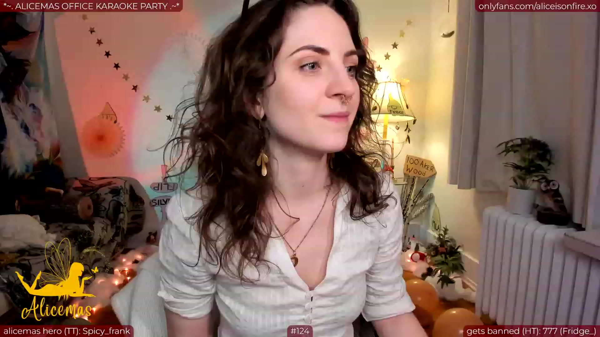 Gallery image thumbnail from aliceisonfire's myfreecams stream on, 12/23/2023, 10:48 image 14 of 20