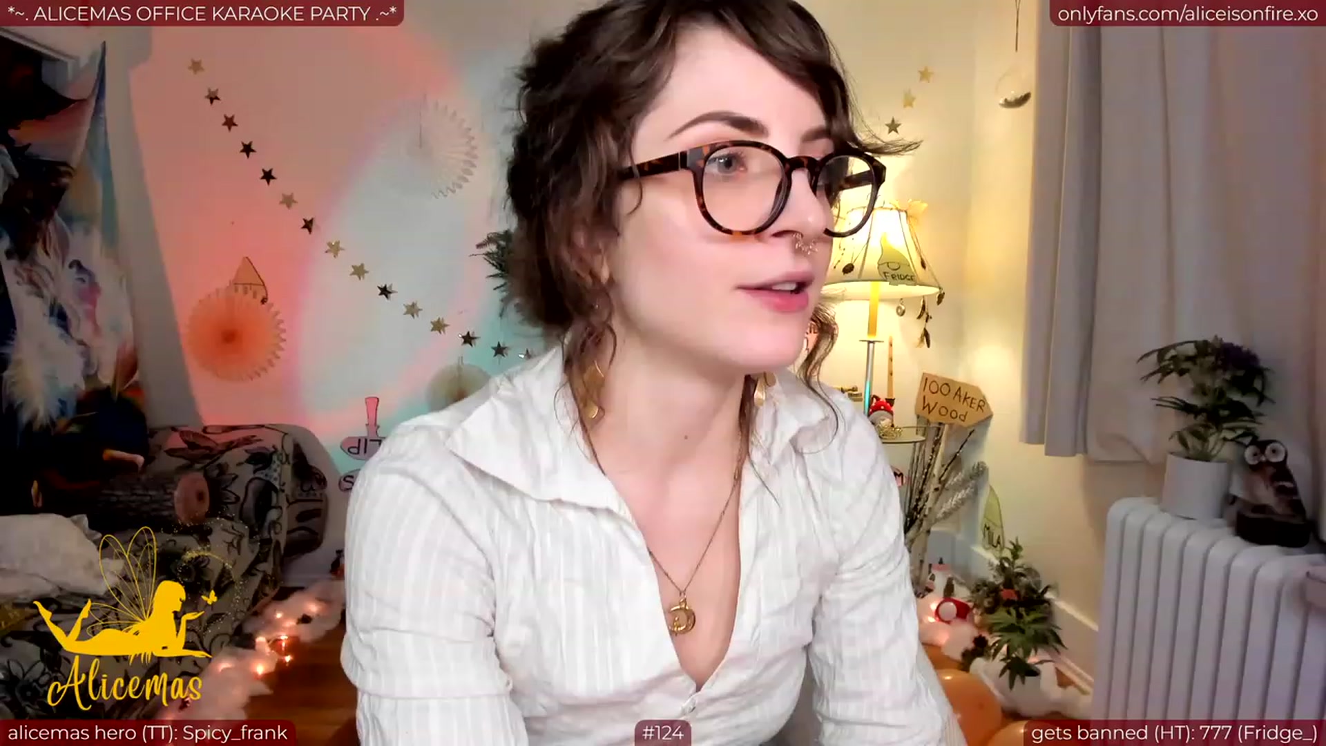 Gallery image thumbnail from aliceisonfire's myfreecams stream on, 12/23/2023, 10:48 image 8 of 20