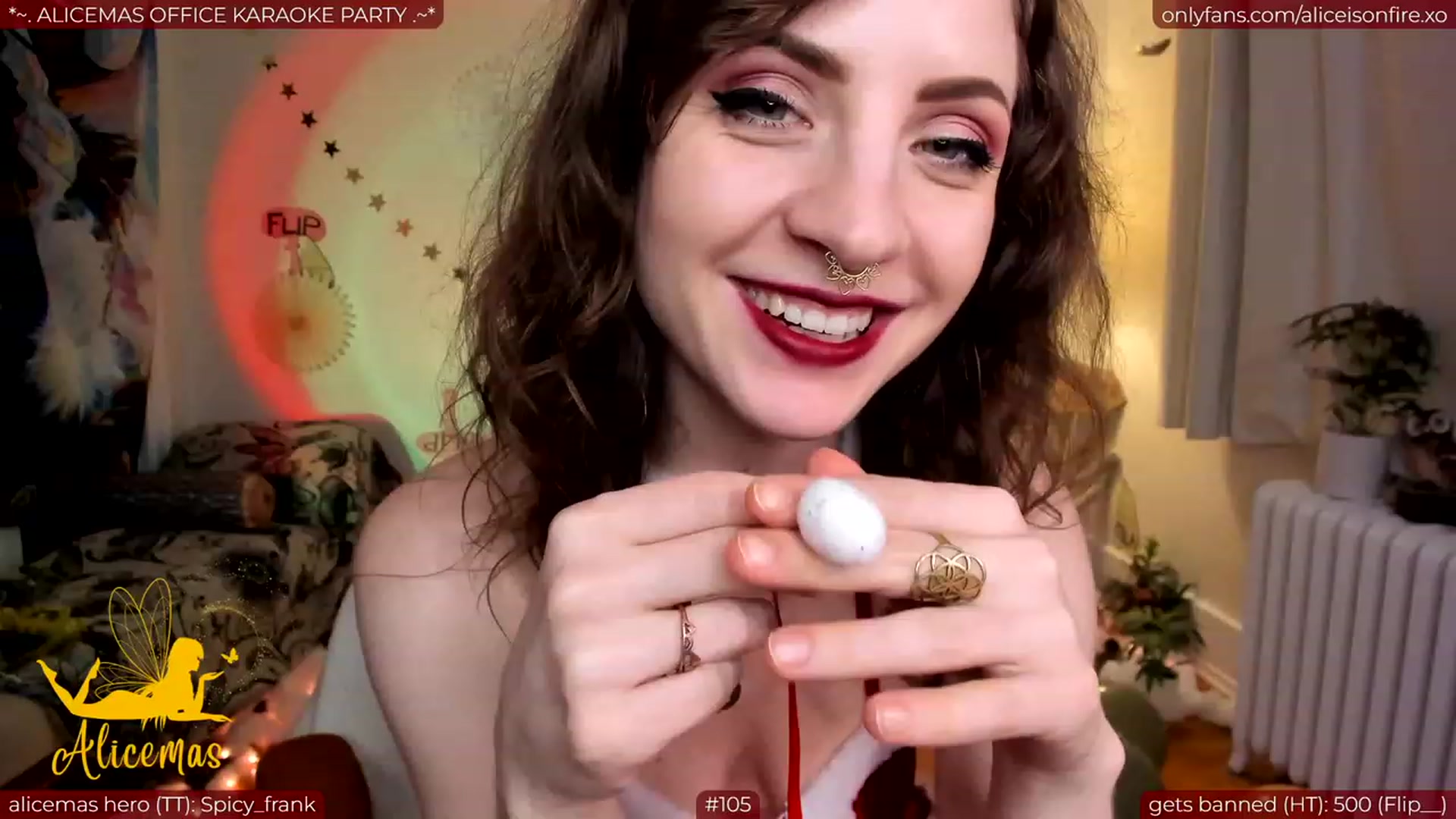 Gallery image thumbnail from aliceisonfire's myfreecams stream on, 12/24/2023, 13:44 image 18 of 20