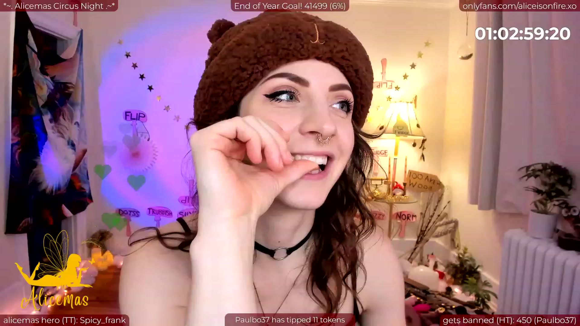 Gallery image thumbnail from aliceisonfire's myfreecams stream on, 12/31/2023, 05:20 image 17 of 20