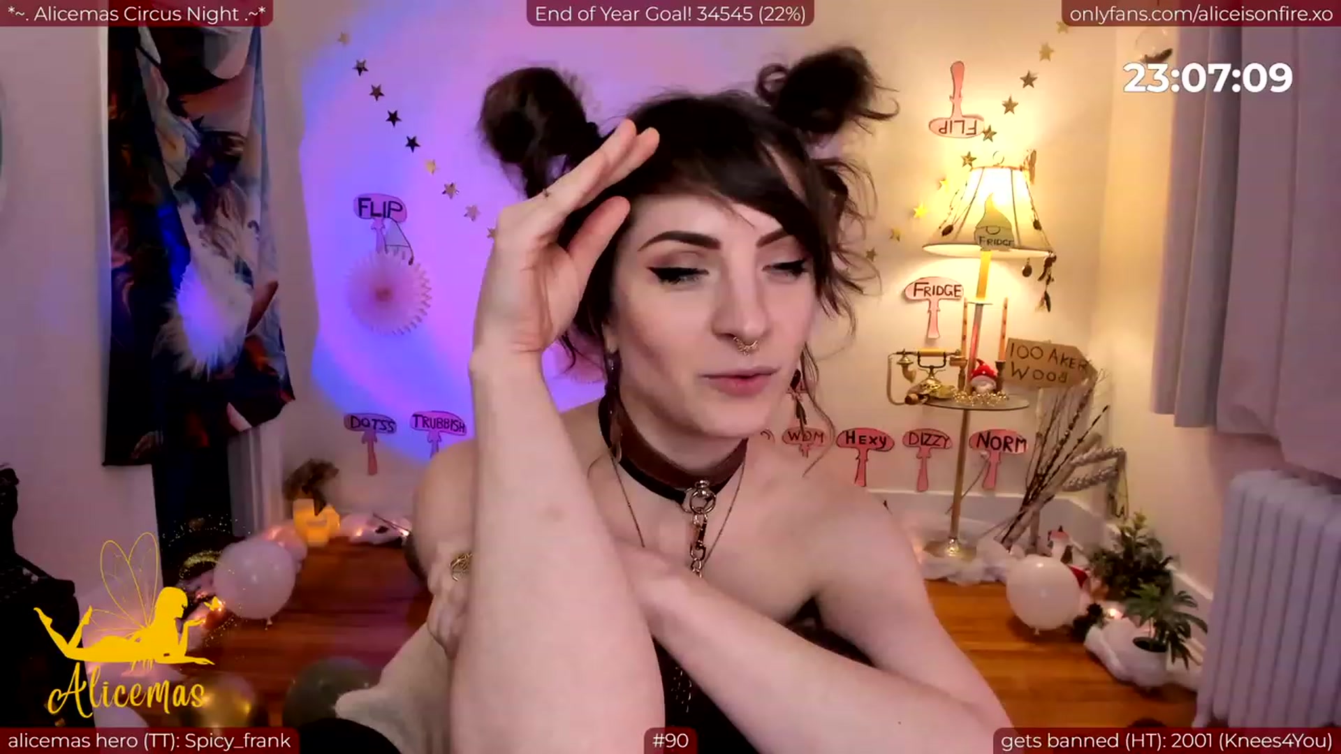Gallery image thumbnail from aliceisonfire's myfreecams stream on, 12/31/2023, 08:58 image 20 of 20