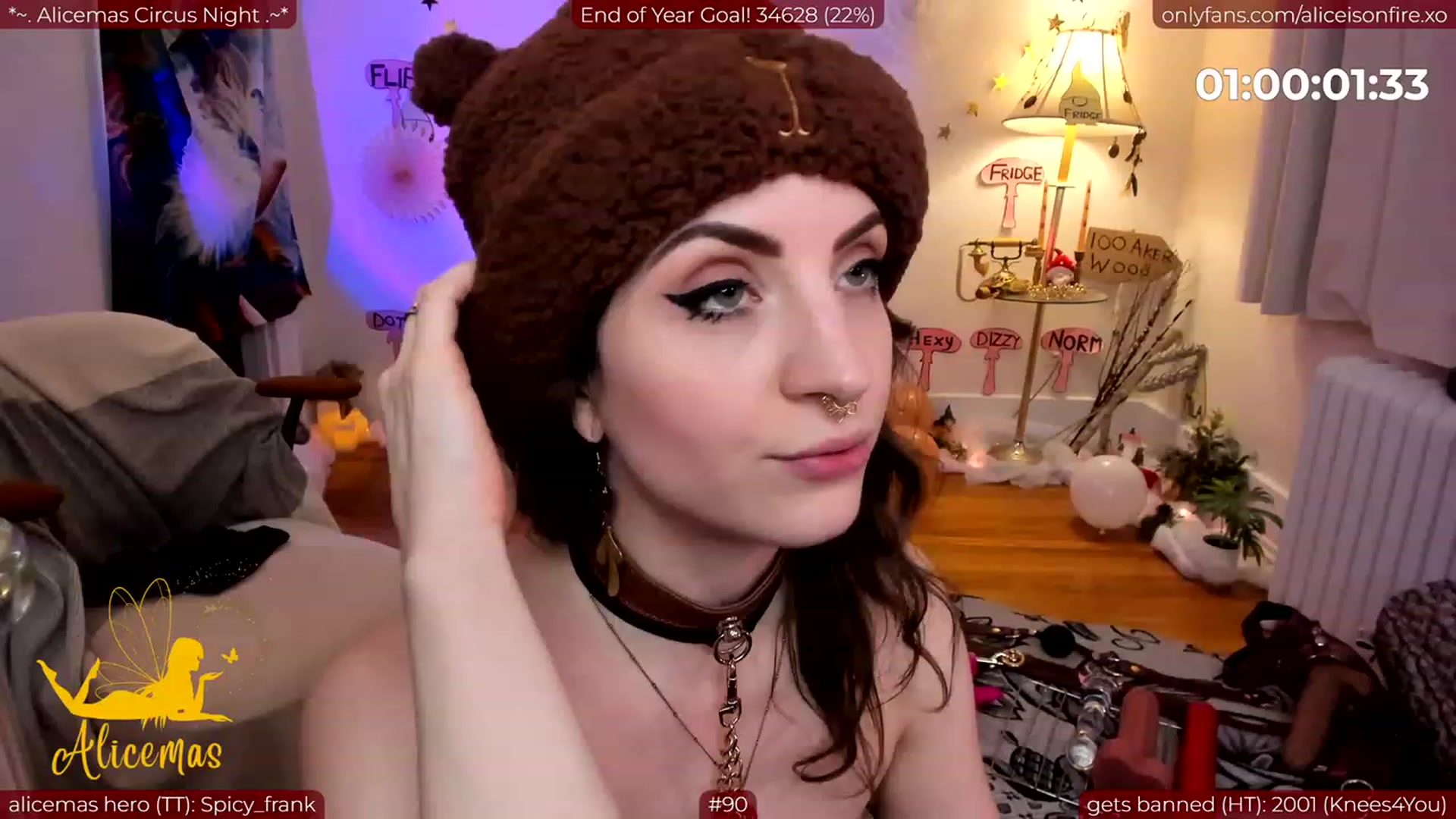 Gallery image thumbnail from aliceisonfire's myfreecams stream on, 12/31/2023, 08:58 image 4 of 20