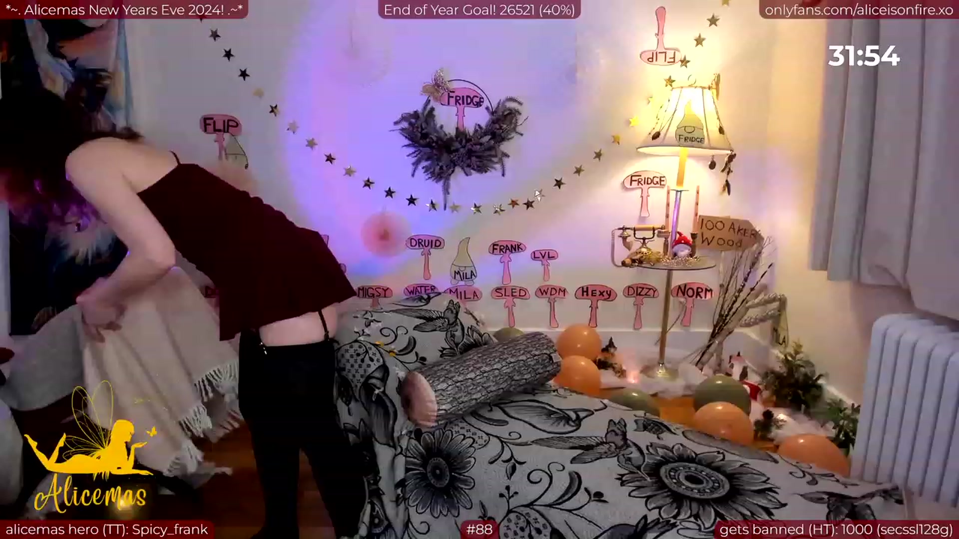 Gallery image thumbnail from aliceisonfire's myfreecams stream on, 01/01/2024, 05:38 image 19 of 20