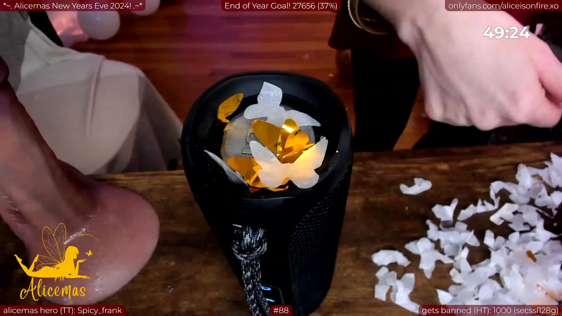 Gallery image thumbnail from aliceisonfire's myfreecams stream on, 01/01/2024, 05:38 image 14 of 20
