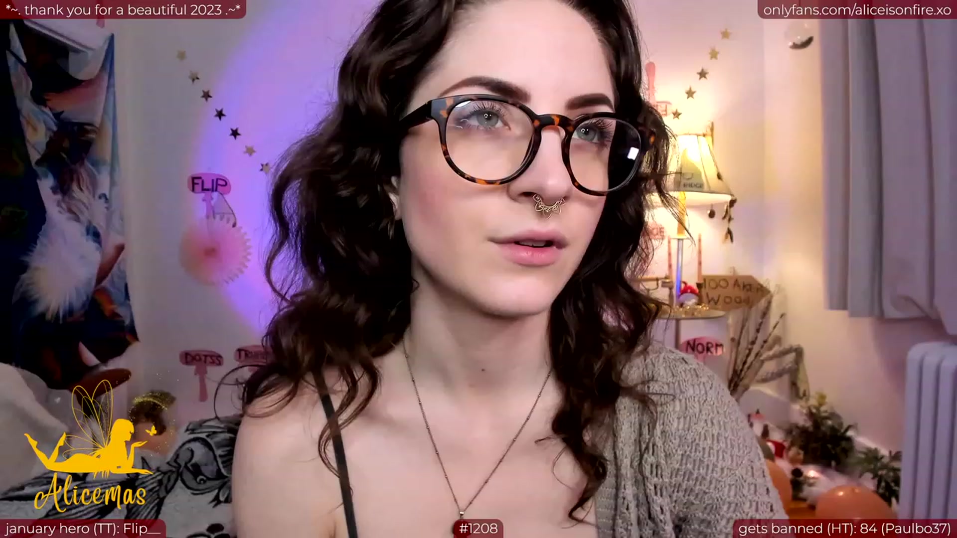 Gallery image thumbnail from aliceisonfire's myfreecams stream on, 01/04/2024, 06:00 image 2 of 20