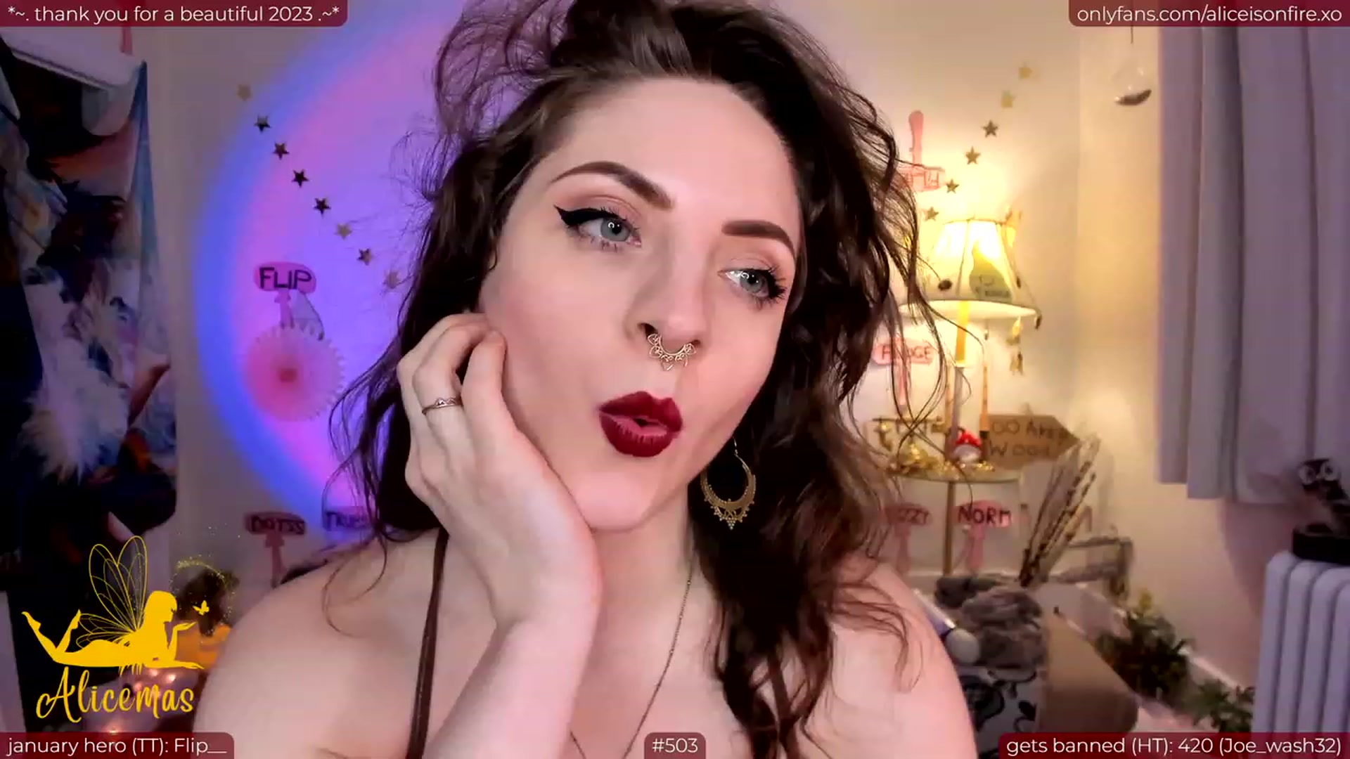 Gallery image thumbnail from aliceisonfire's myfreecams stream on, 01/05/2024, 08:45 image 16 of 20