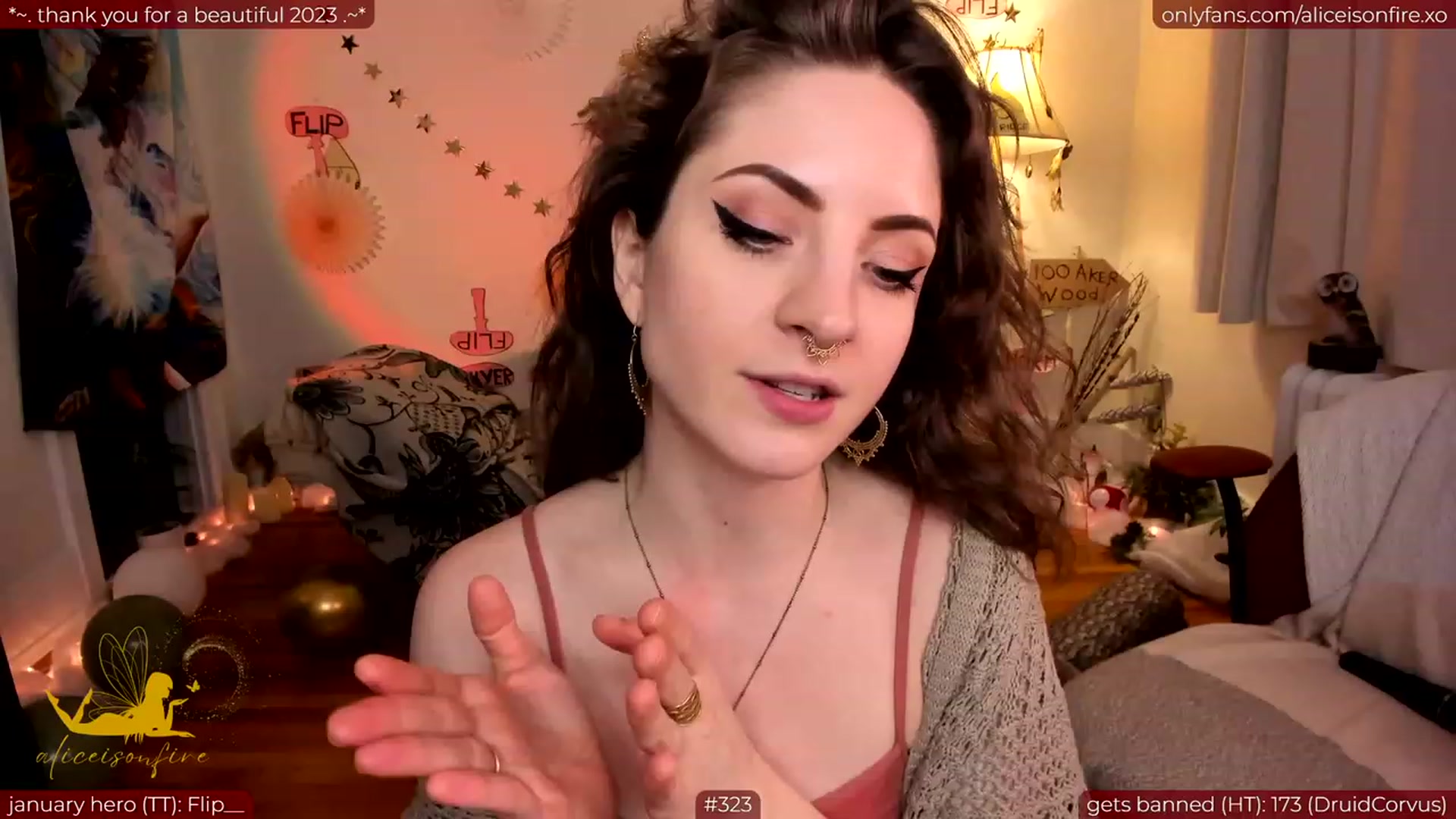 Gallery image thumbnail from aliceisonfire's myfreecams stream on, 01/09/2024, 10:23 image 3 of 20
