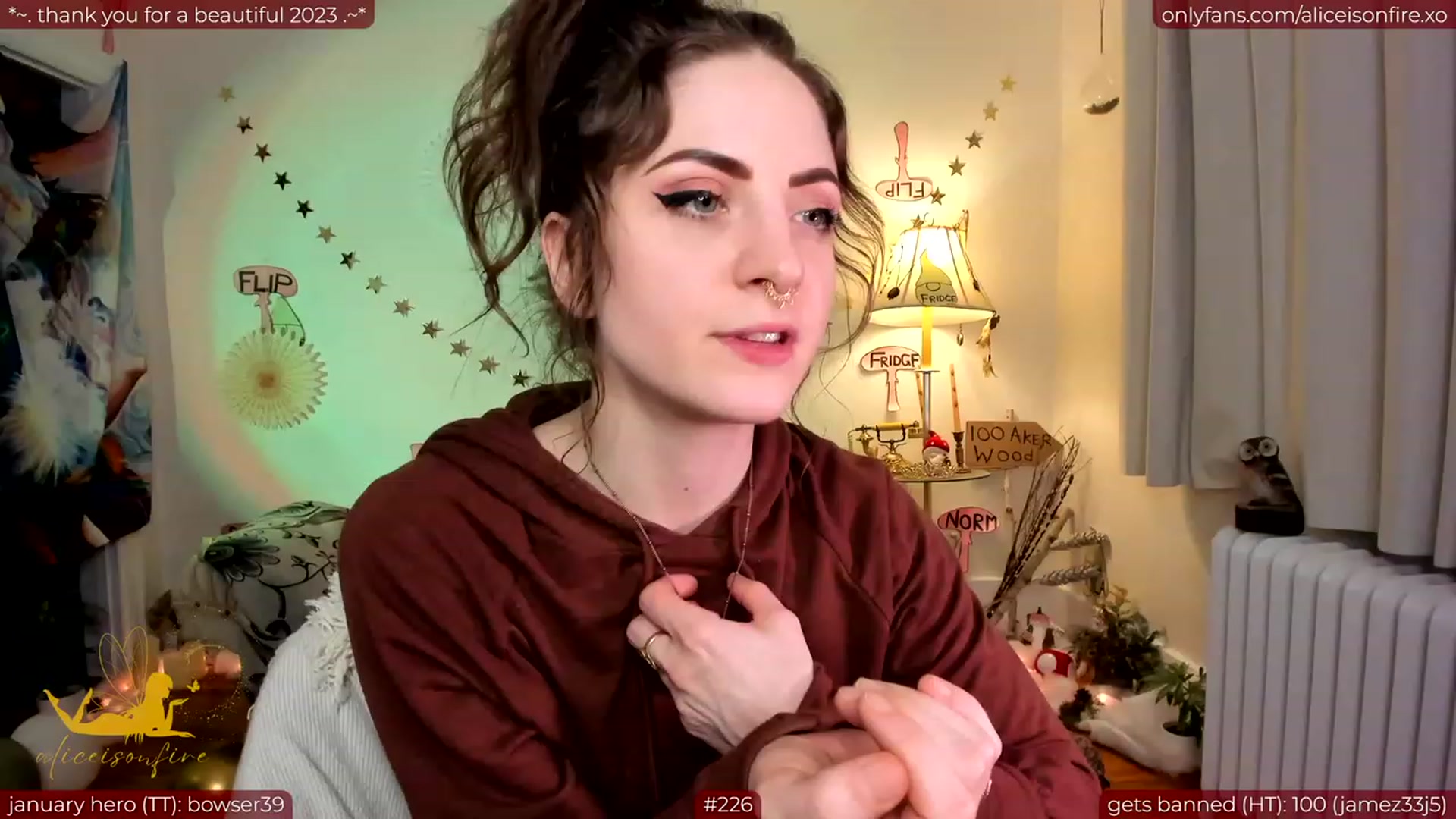 Gallery image thumbnail from aliceisonfire's myfreecams stream on, 01/10/2024, 06:59 image 13 of 20