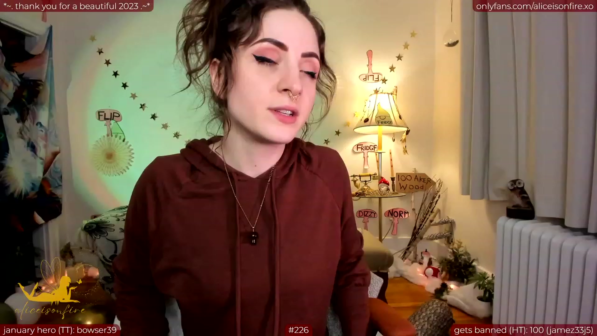Gallery image thumbnail from aliceisonfire's myfreecams stream on, 01/10/2024, 06:59 image 7 of 20