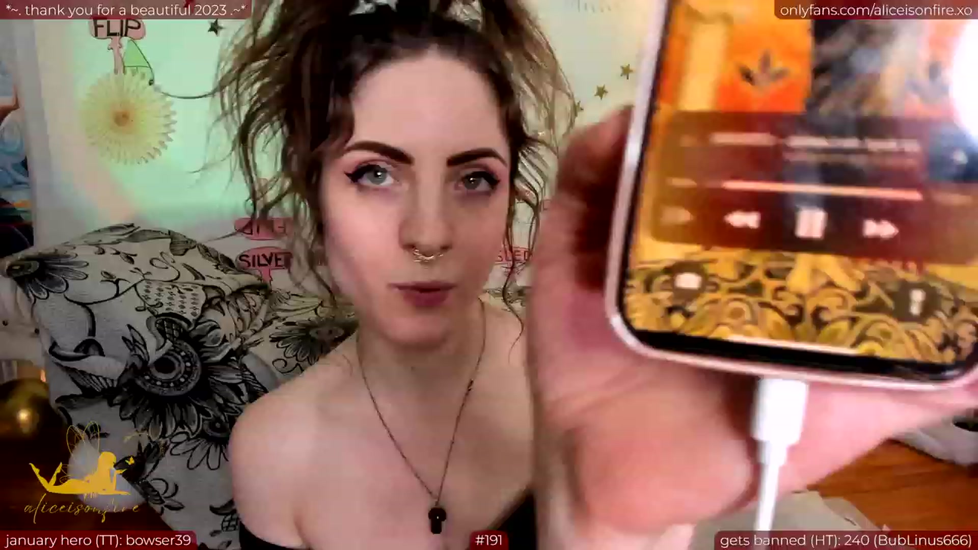 Gallery image thumbnail from aliceisonfire's myfreecams stream on, 01/10/2024, 10:22 image 18 of 20