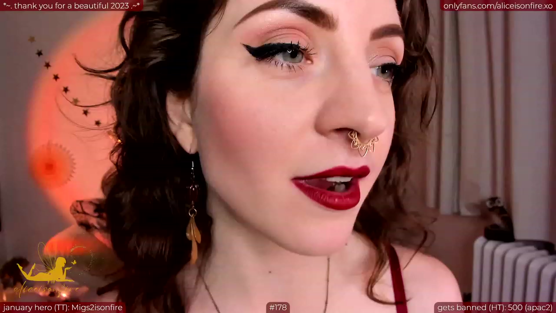 Gallery image thumbnail from aliceisonfire's myfreecams stream on, 01/17/2024, 06:34 image 18 of 20