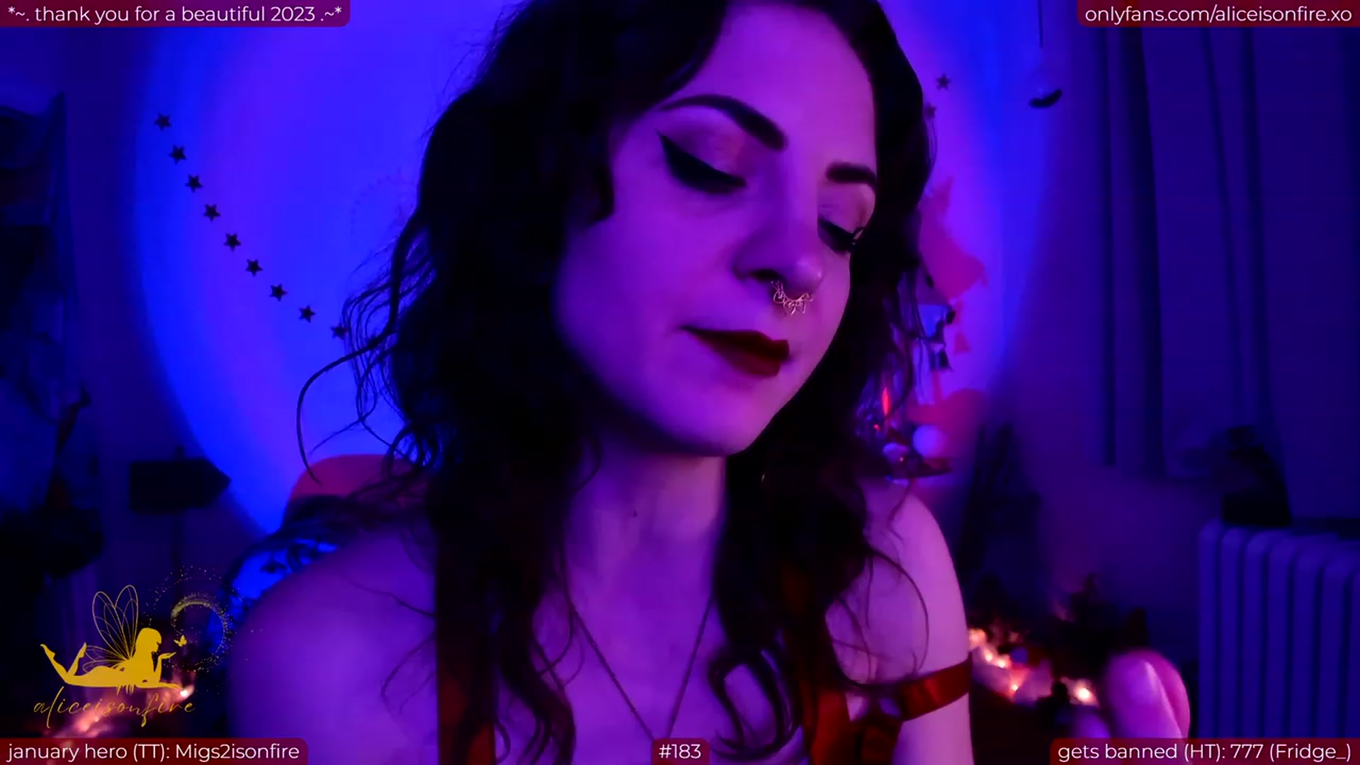 Gallery image thumbnail from aliceisonfire's myfreecams stream on, 01/20/2024, 11:27 image 19 of 20