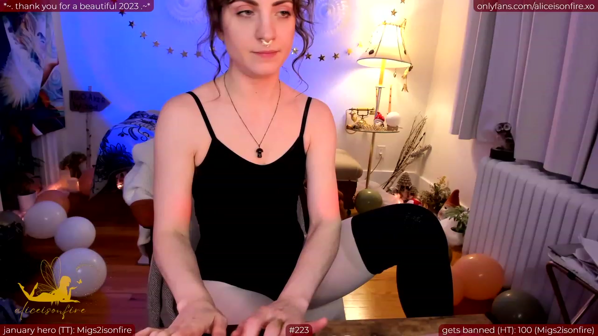 Gallery image thumbnail from aliceisonfire's myfreecams stream on, 01/24/2024, 06:43 image 16 of 20