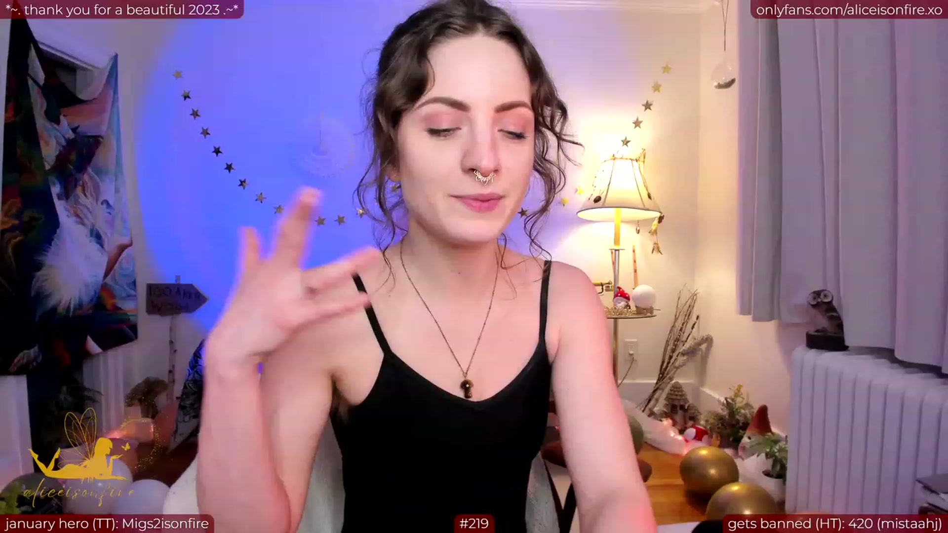Gallery image thumbnail from aliceisonfire's myfreecams stream on, 01/24/2024, 10:36 image 5 of 20