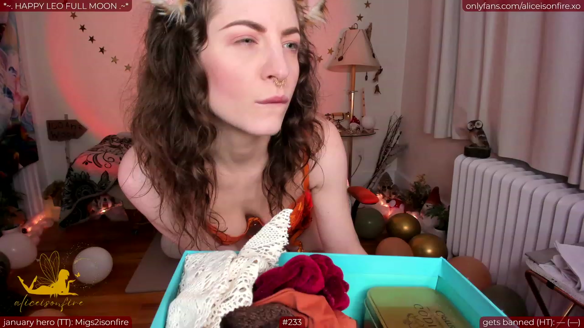 Gallery image thumbnail from aliceisonfire's myfreecams stream on, 01/26/2024, 04:47 image 8 of 20