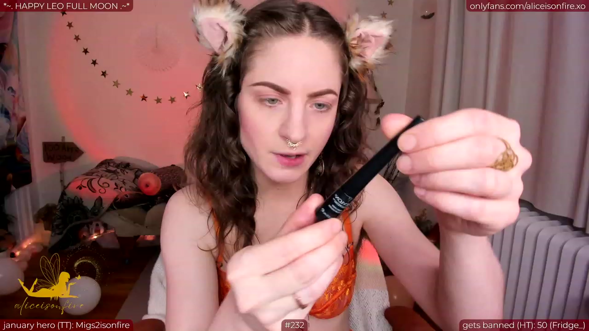Gallery image thumbnail from aliceisonfire's myfreecams stream on, 01/26/2024, 04:47 image 15 of 20