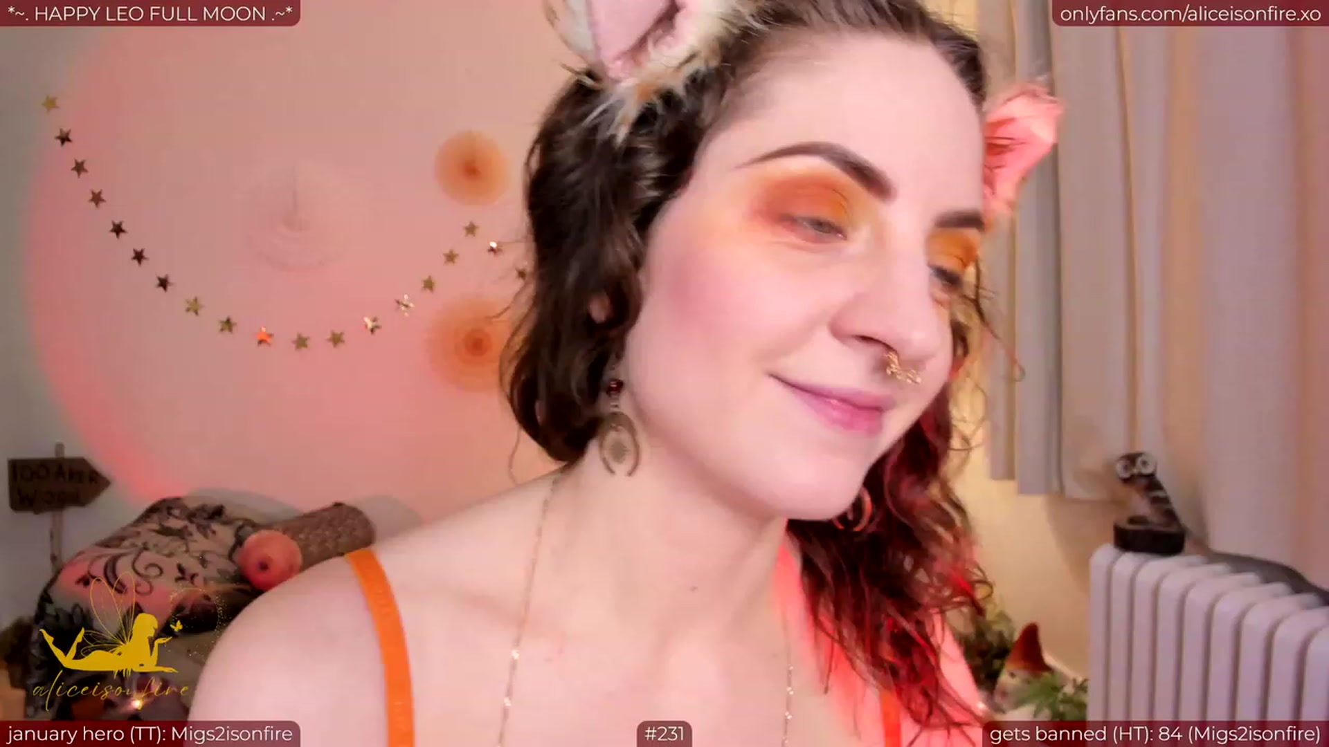 Gallery image thumbnail from aliceisonfire's myfreecams stream on, 01/26/2024, 08:24 image 4 of 20