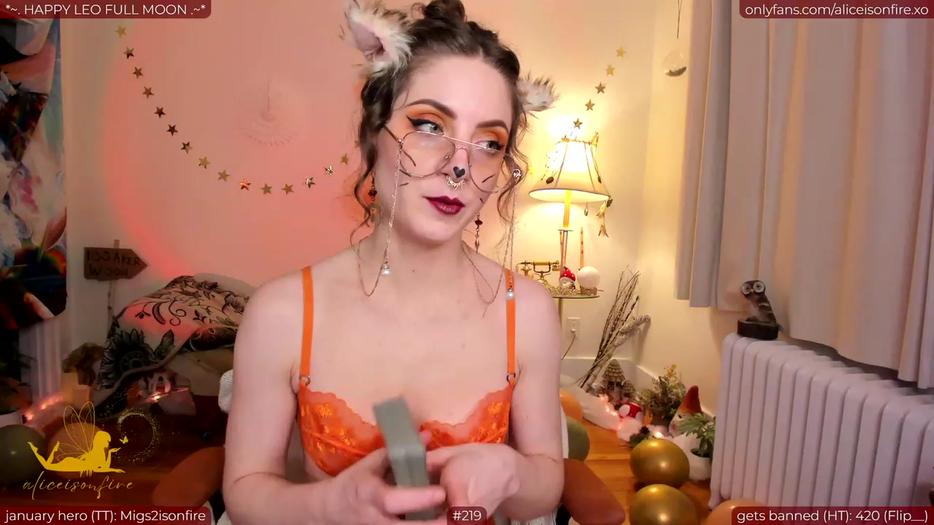 Gallery image thumbnail from aliceisonfire's myfreecams stream on, 01/26/2024, 10:31 image 14 of 20