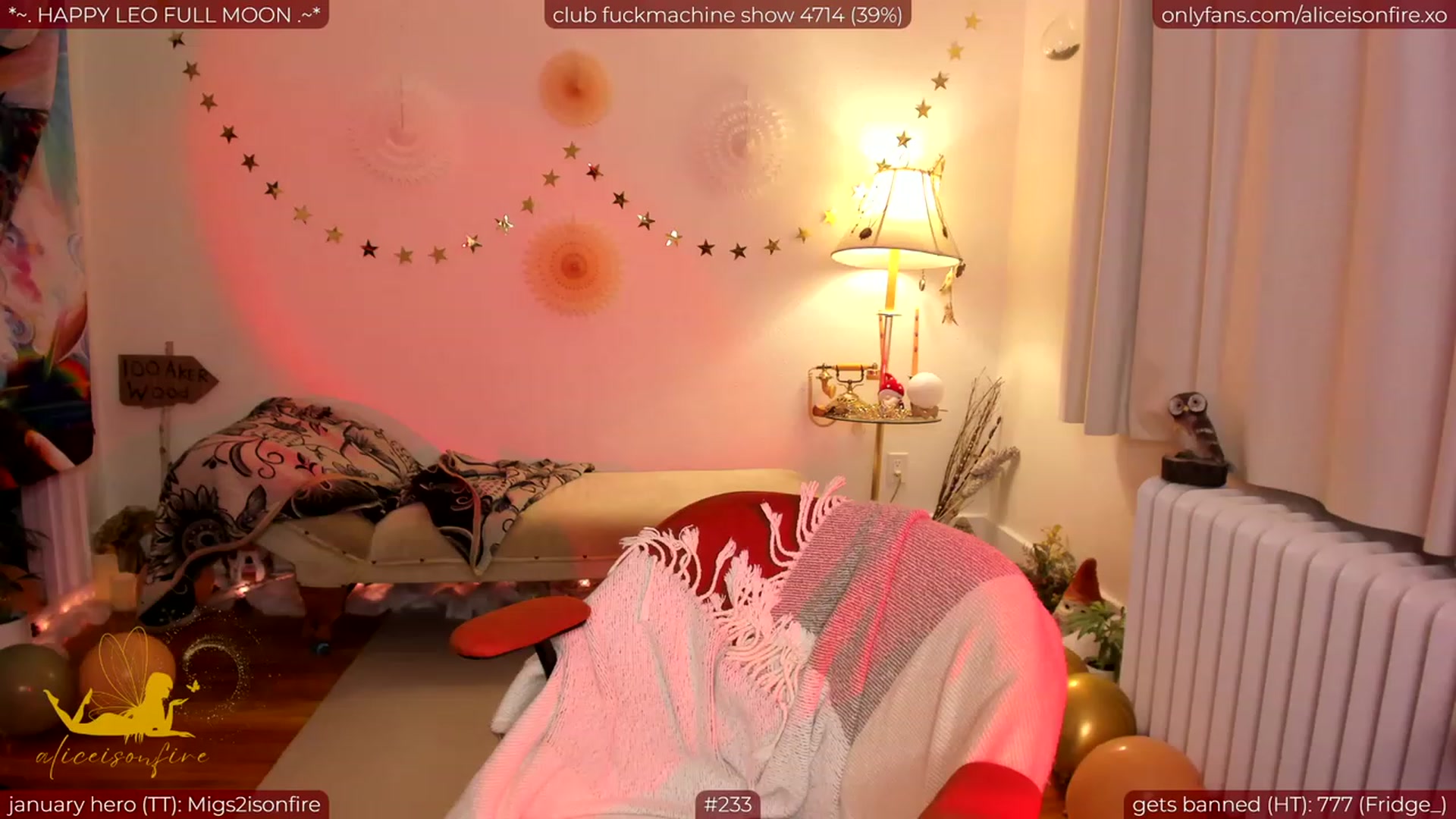 Gallery image thumbnail from aliceisonfire's myfreecams stream on, 01/27/2024, 07:53 image 11 of 20