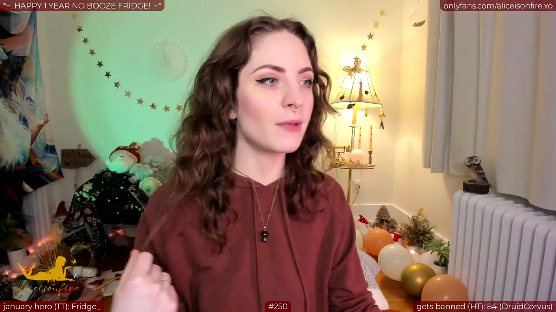 Gallery image thumbnail from aliceisonfire's myfreecams stream on, 01/30/2024, 06:22 image 17 of 20