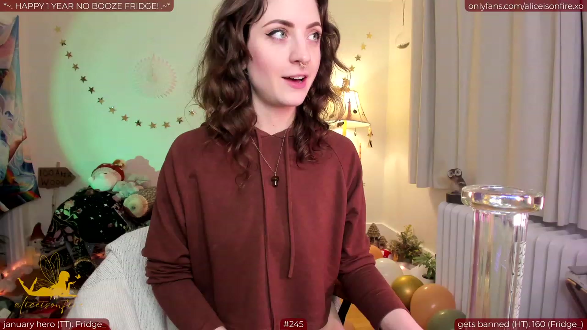Gallery image thumbnail from aliceisonfire's myfreecams stream on, 01/30/2024, 07:00 image 10 of 20